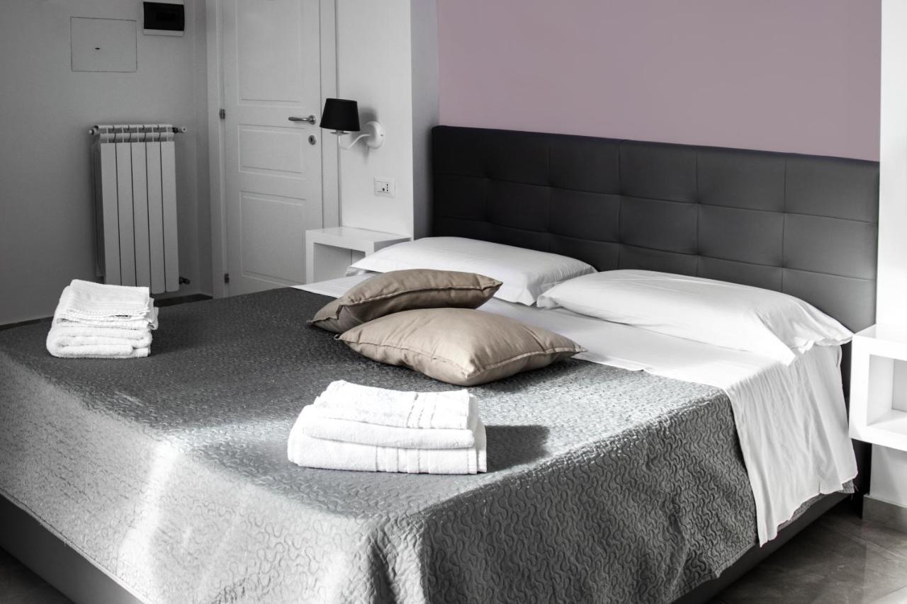 Aurora Luxury Rooms 那不勒斯 外观 照片